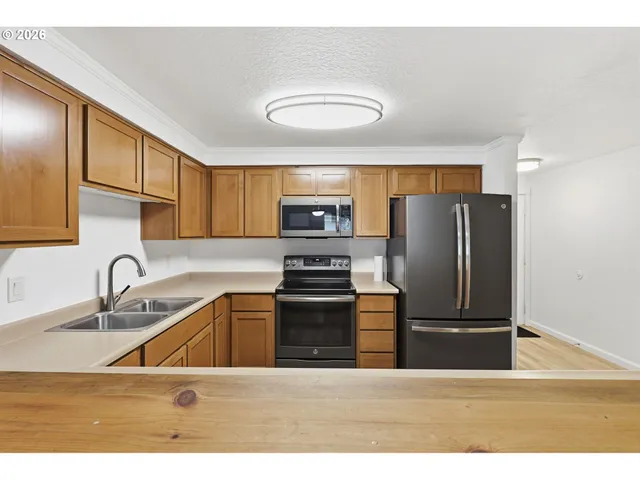 $249,900 | 510 Southeast 157th Avenue, Unit 35, Vancouver, WA 98684