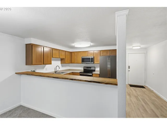 $249,900 | 510 Southeast 157th Avenue, Unit 35, Vancouver, WA 98684