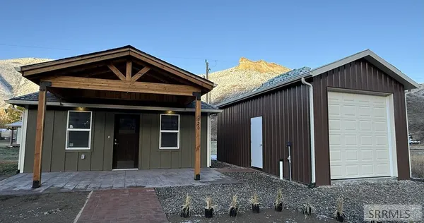 $279,000 | 120 North Jade Drive, Salmon, ID 83467