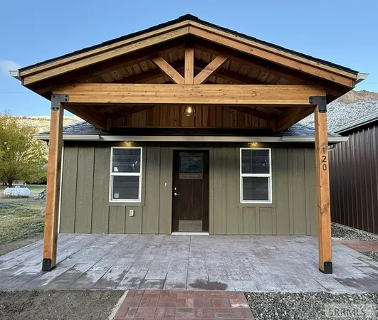 $279,000 | 120 North Jade Drive, Salmon, ID 83467