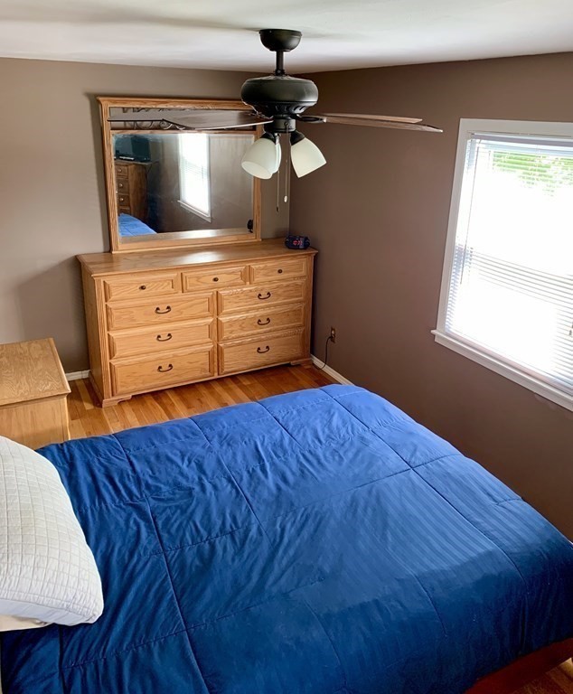 307 Mandalay Road Chicopee, MA 01020 - Photo 13 of 23 Gallery Image 13