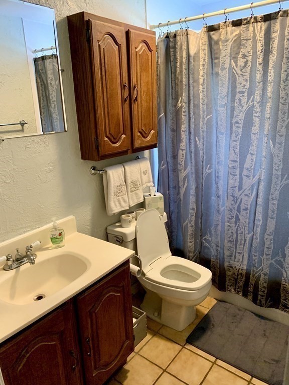 307 Mandalay Road Chicopee, MA 01020 - Photo 17 of 23 Gallery Image 17