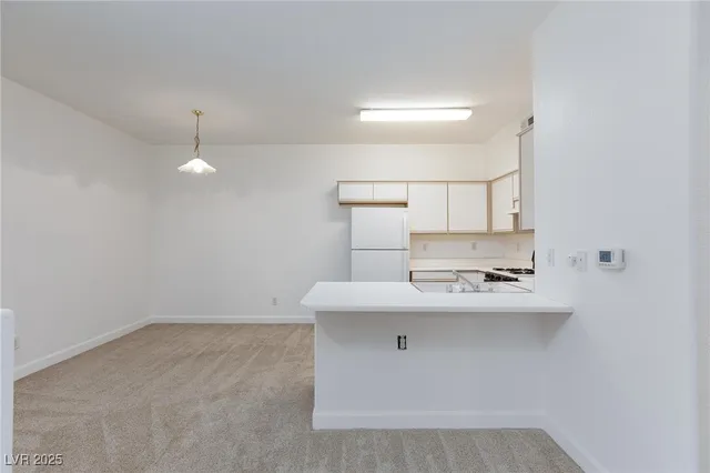 $159,900 | 5751 East Hacienda Avenue, Unit 115, Las Vegas, NV 89122