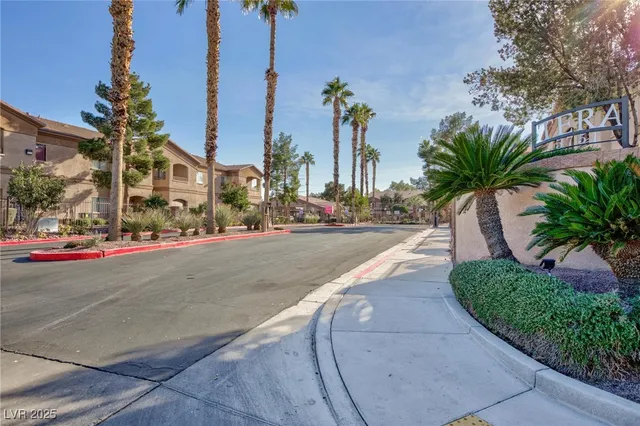 $159,900 | 5751 East Hacienda Avenue, Unit 115, Las Vegas, NV 89122
