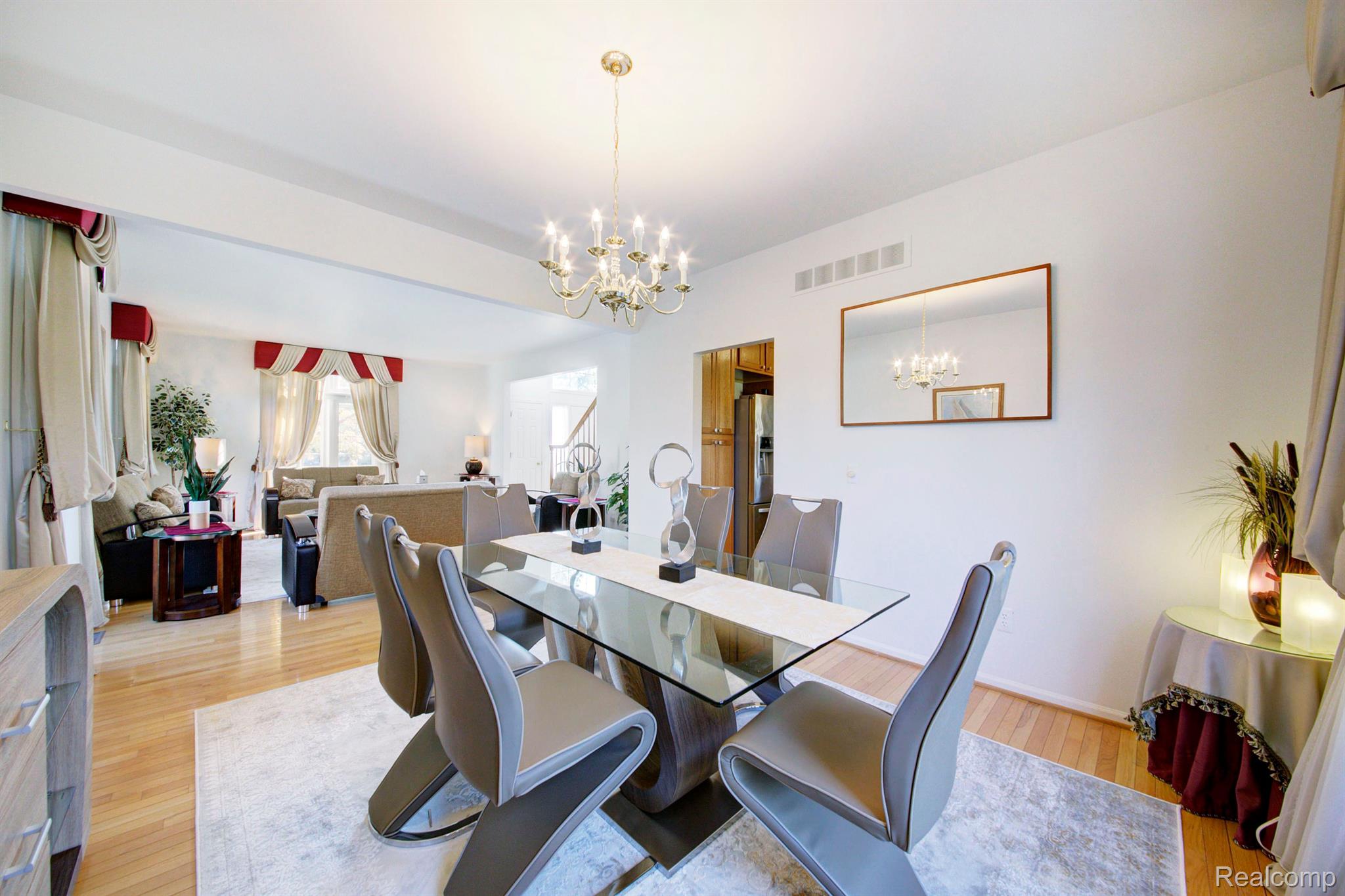 6813 Poppleton Road Canton, MI 48187 - Photo 12 of 67 Gallery Image 12