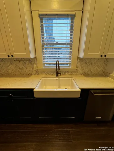 $275,000 | 229 Nelson Avenue, San Antonio, TX 78210