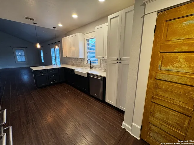 $275,000 | 229 Nelson Avenue, San Antonio, TX 78210