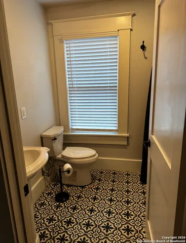 $275,000 | 229 Nelson Avenue, San Antonio, TX 78210