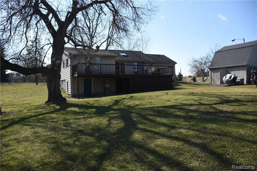 12155 Green Road Goodrich, MI 48438 - Photo 7 of 50 DSC_2122.JPG