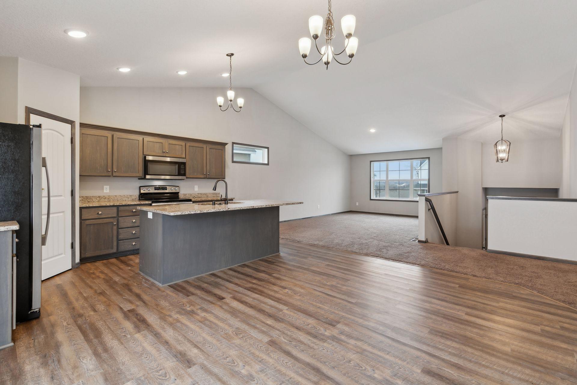 4011 129th Street Savage, MN 55378 - Photo 8 of 30