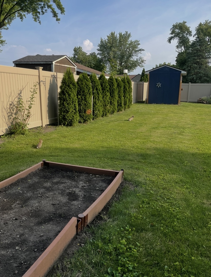 1011 Parks Lane Ottawa, IL 61350 - Photo 2 of 7