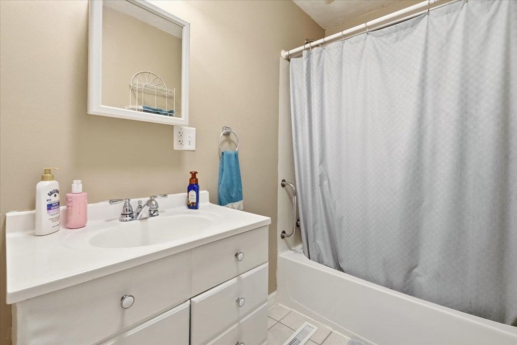 309 North Home Road Mansfield, OH 44906 - Photo 14 of 27 Gallery Image 14