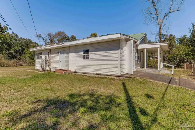 $1,750 | 8351 Dudley Avenue, Pensacola, FL 32534