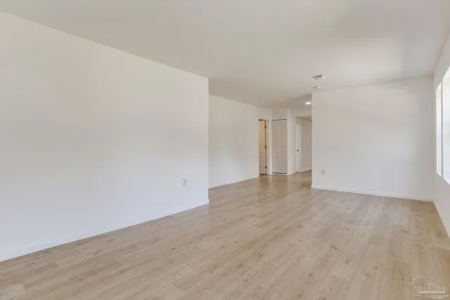 $1,750 | 8351 Dudley Avenue, Pensacola, FL 32534