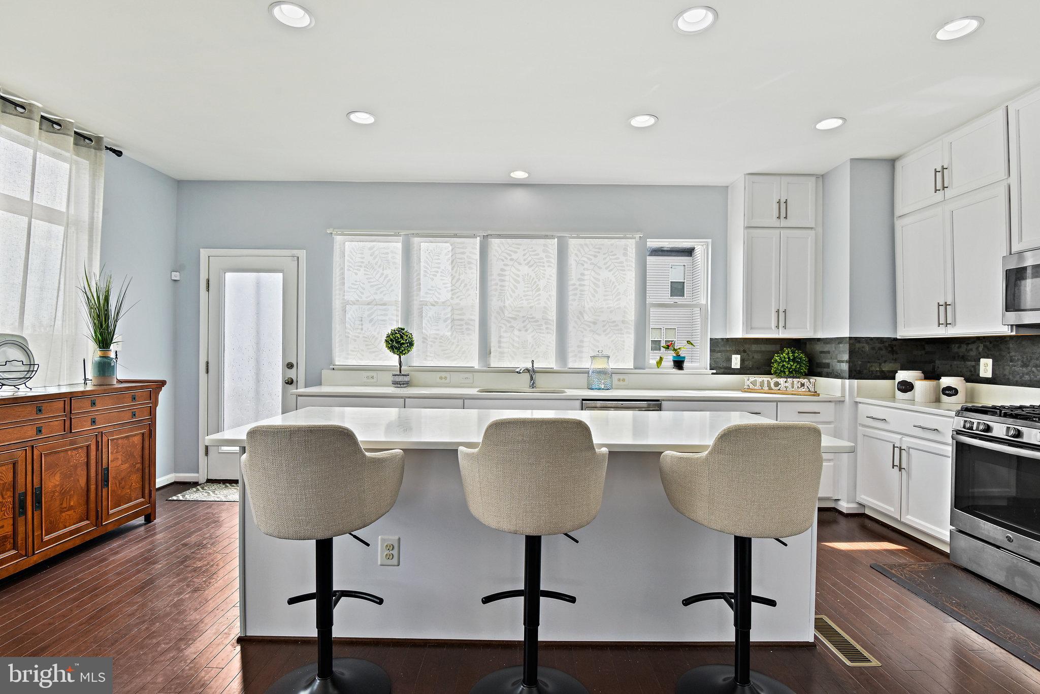 42657 Aden Terrace Ashburn, VA 20148 - Photo 14 of 37 Breakfast Nook