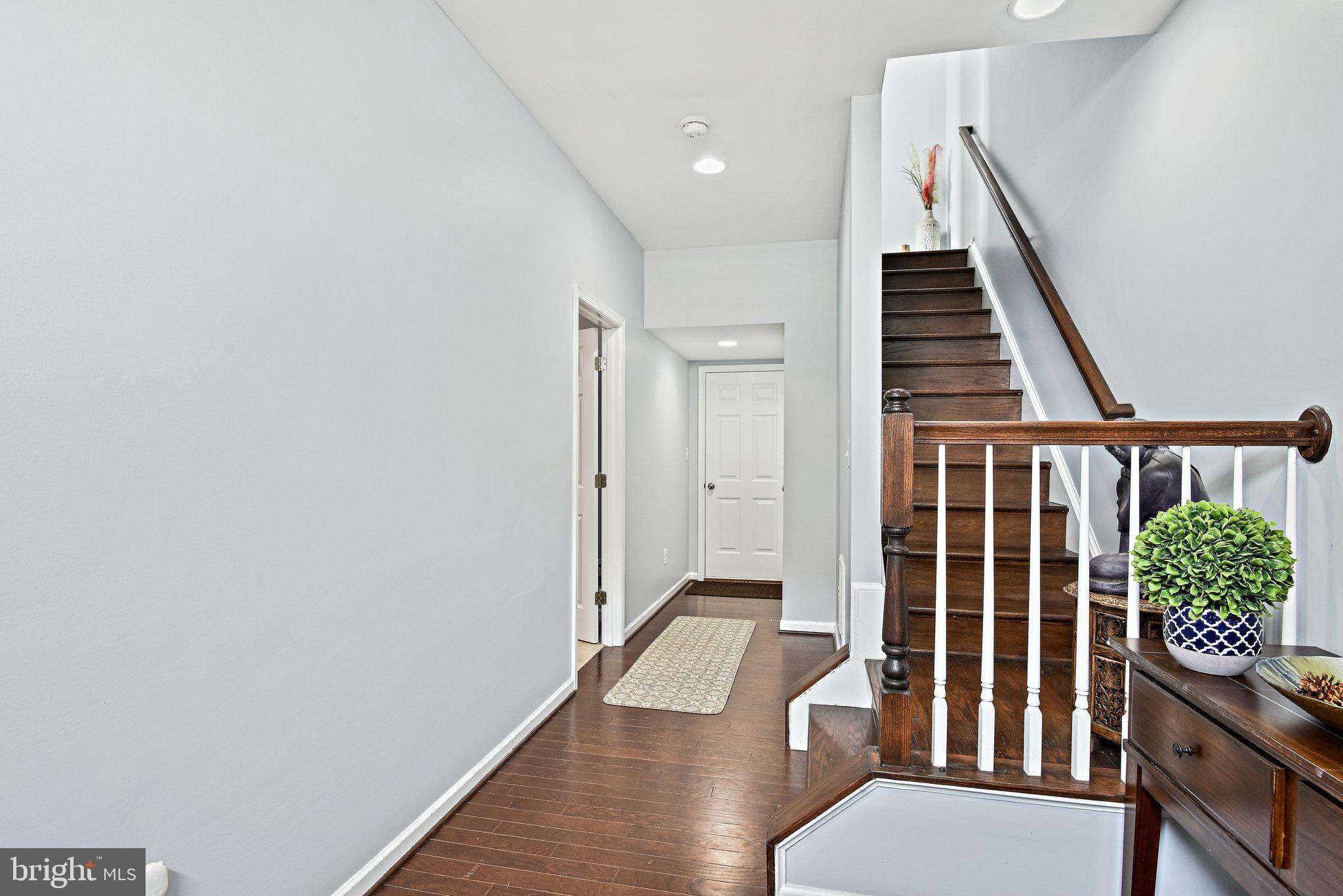 42657 Aden Terrace Ashburn, VA 20148 - Photo 6 of 37 Foyer with access to Garage & Basement