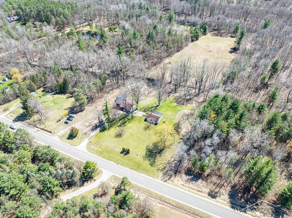 585 West Chippewa River Road Midland, MI 48640 - Photo 56 of 66 50143344-263a4786-8188-441c-9aec-1703a3303dc8.JPG