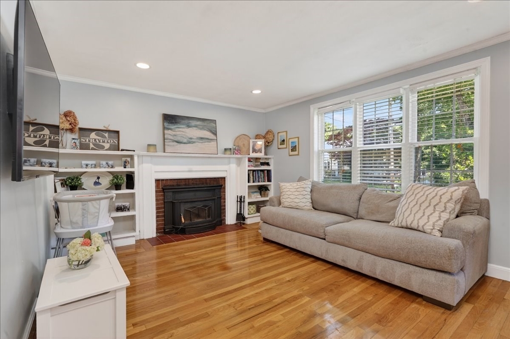 52 Gerard Road Norwell, MA 02061 - Photo 5 of 25