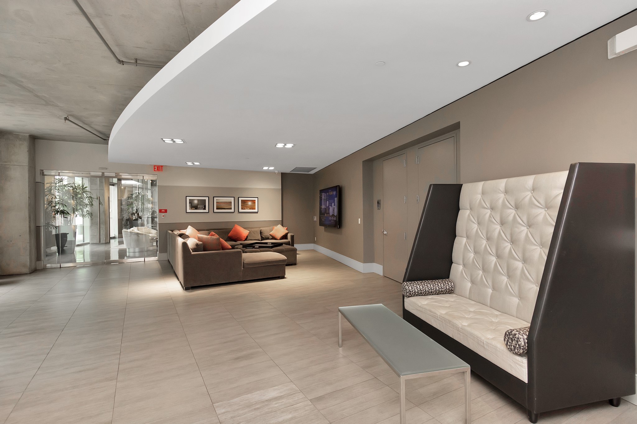 1901 Post Oak Boulevard, Unit 3113 Houston, TX 77056 - Photo 24 of 34 Common area