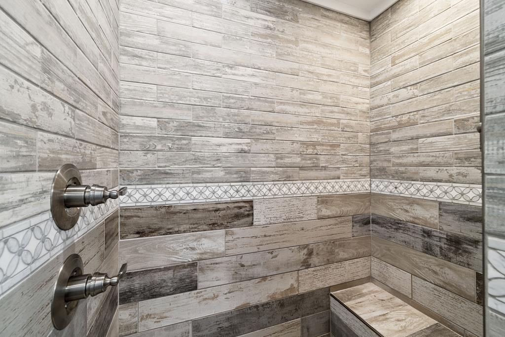 60 Buckeye Branch Road Morganton, GA 30560 - Photo 48 of 54 a bathroom with a shower