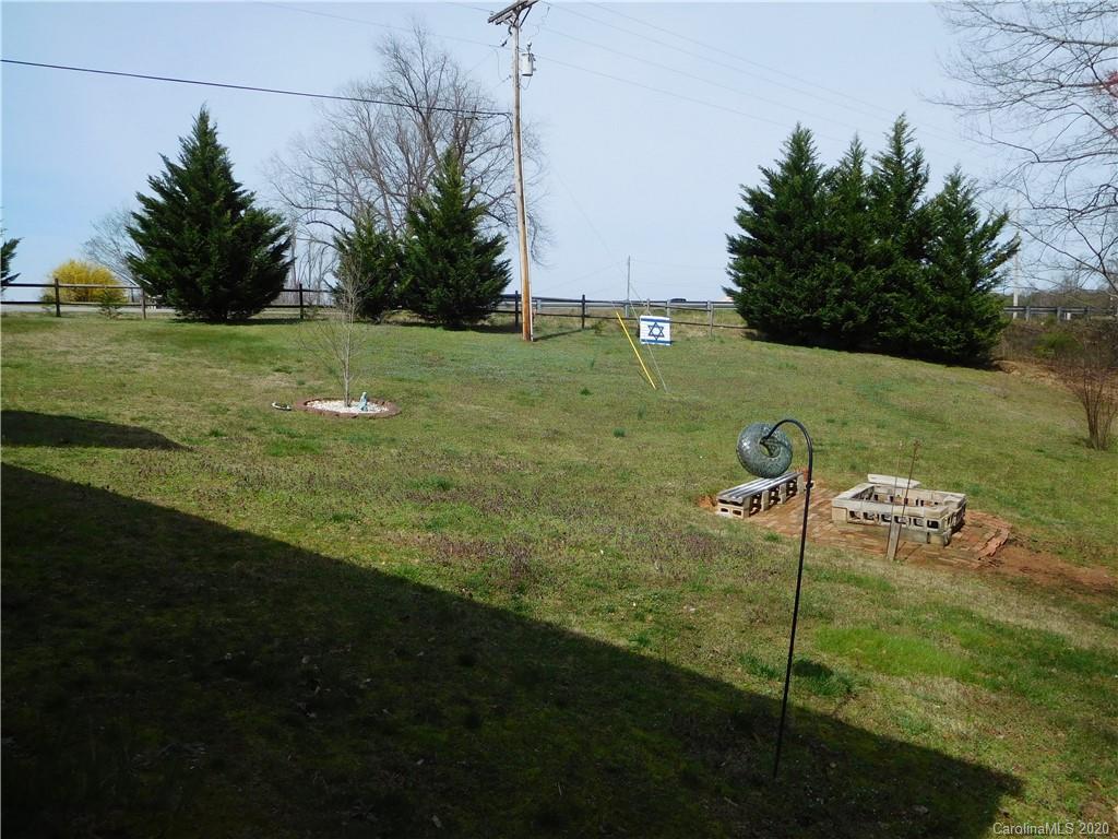 2231 Conley Road Morganton, NC 28655 - Photo 16 of 17 Gallery Image 16