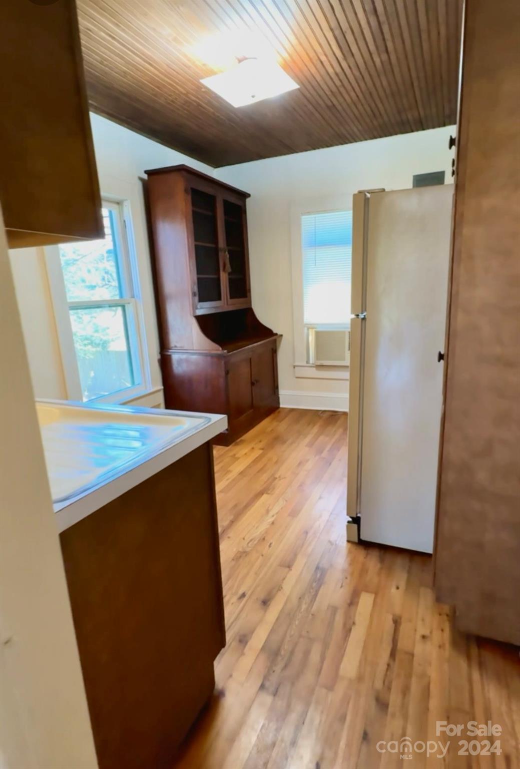 157-159 Turnpike Road Brevard, NC 28712 - Photo 22 of 30 Gallery Image 22