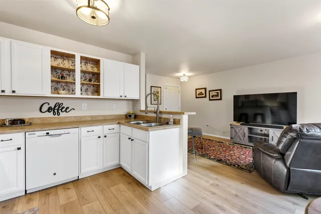 $259,000 | 11212 East 4th Avenue, Unit D, Spokane Valley, WA 99206