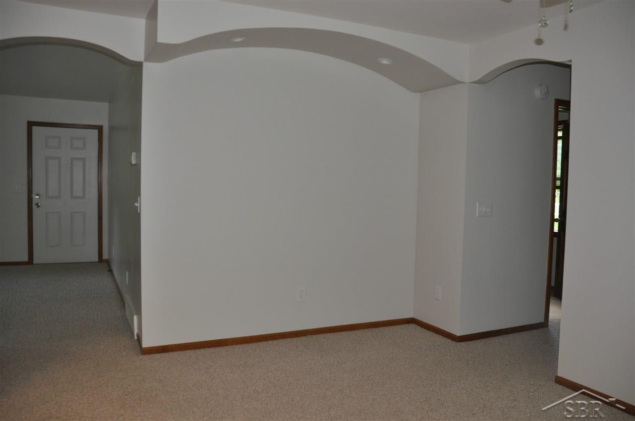 545 North Gleaner Road Saginaw, MI 48609 - Photo 11 of 20 Gallery Image 11
