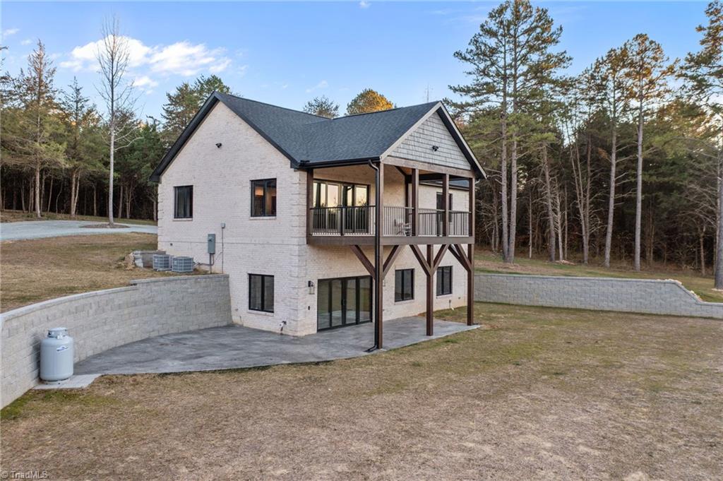 1750 Allen Jarrett Drive Mebane, NC 27302 - Photo 11 of 50