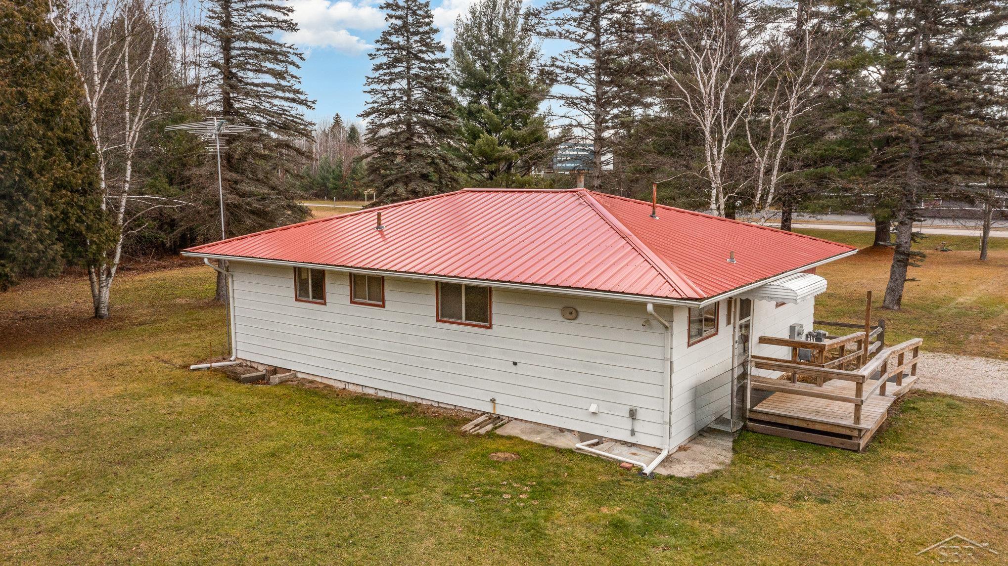 726 West Huron Road Omer, MI 48749 - Photo 19 of 25