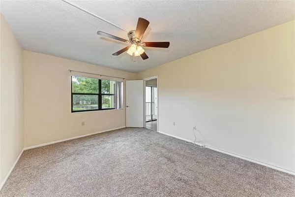 $1,175 | 305 30th Avenue West, Unit A210, Bradenton, FL 34205