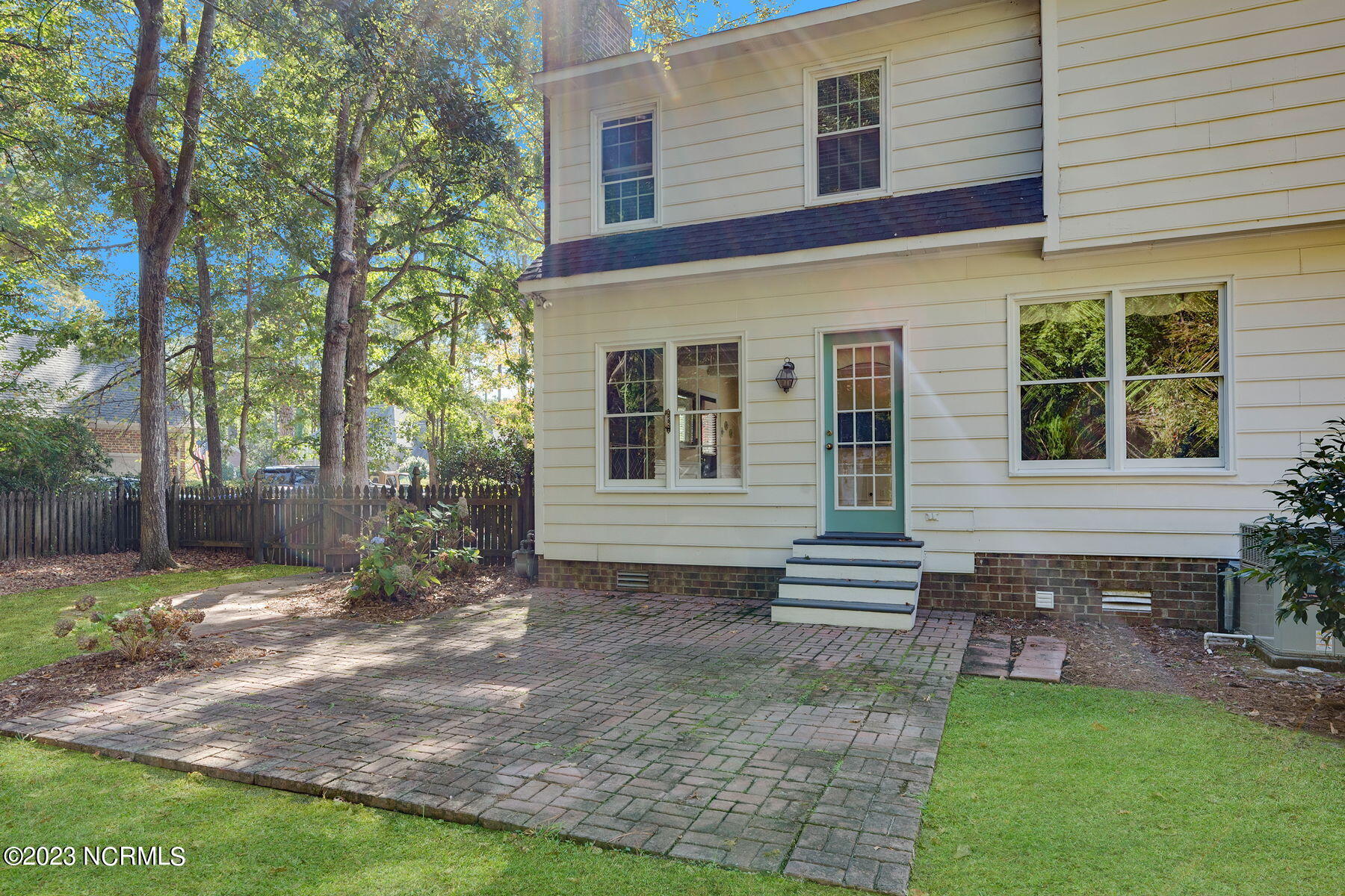 408 Wesley Road Greenville, NC 27858 - Photo 10 of 52 11-web-or-mls-408 Wesley Road-00011