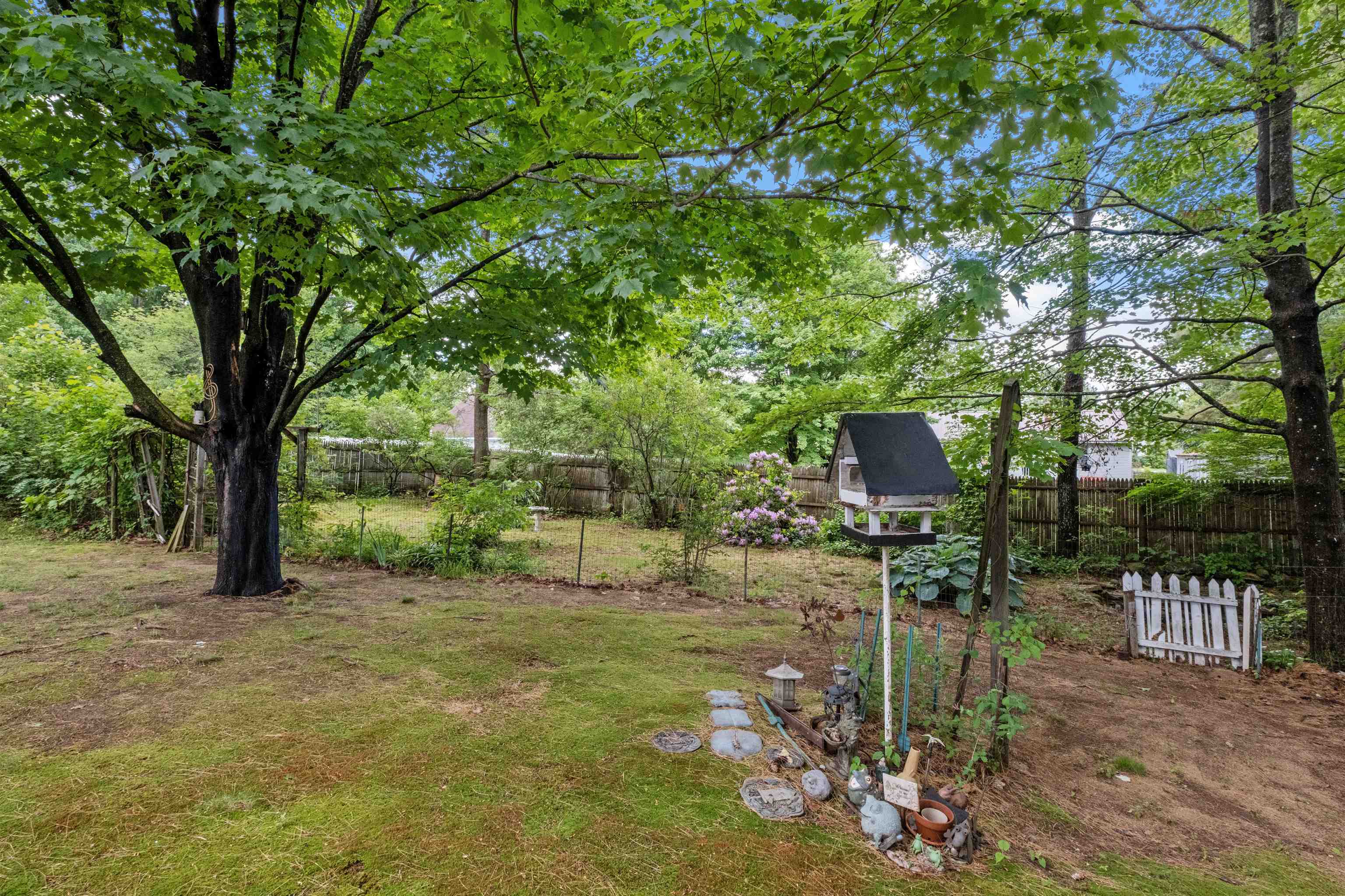 56 Webster Lake Road Franklin, NH 03235 - Photo 13 of 40
