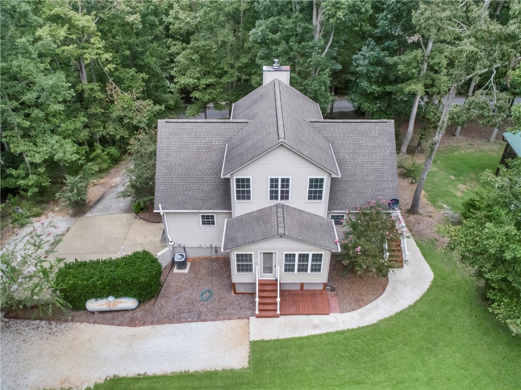 214 Riverlake Road Fair Play, SC 29643 - Photo 6 of 39 Gallery Image 6