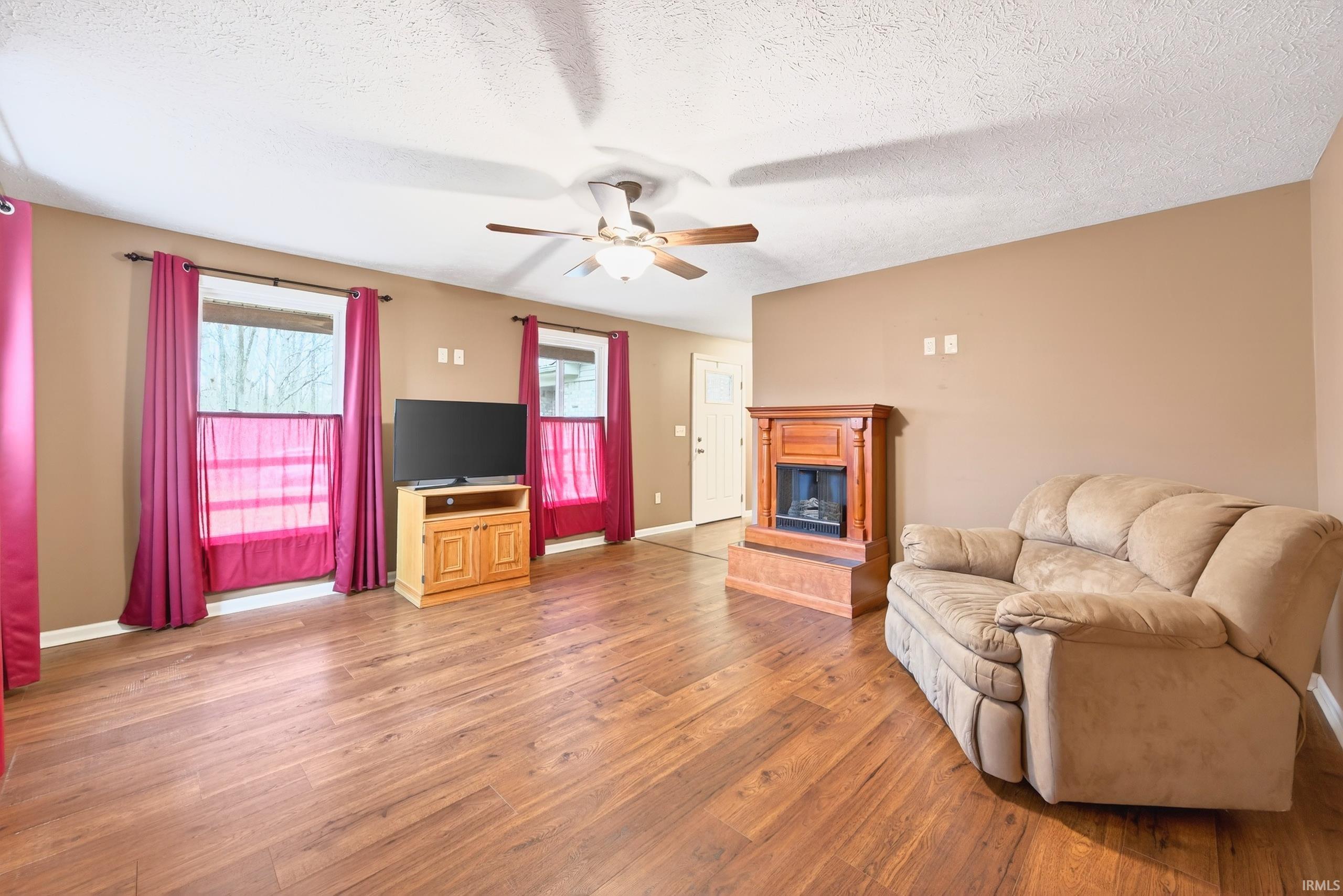 206 Woodcliff Way Bedford, IN 47421 - Photo 25 of 36
