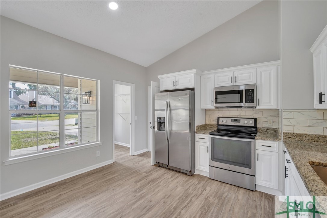 124 Ropemaker Lane Savannah, GA 31410 - Photo 9 of 32