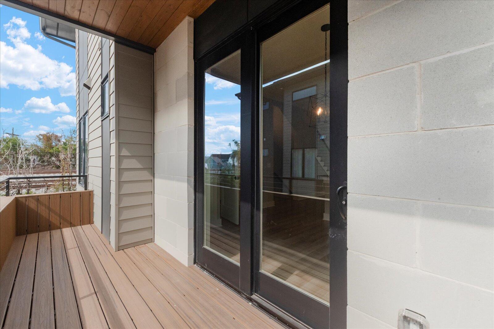 821 Burnside Place Chattanooga, TN 37408 - Photo 7 of 12 23-821 Burnside-23s