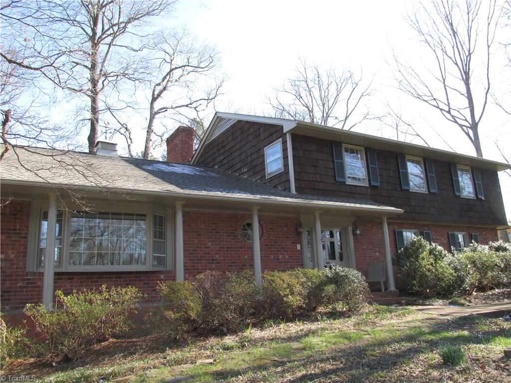 910 Croyden Street High Point, NC 27262 - Photo 2 of 23 Gallery Image 2