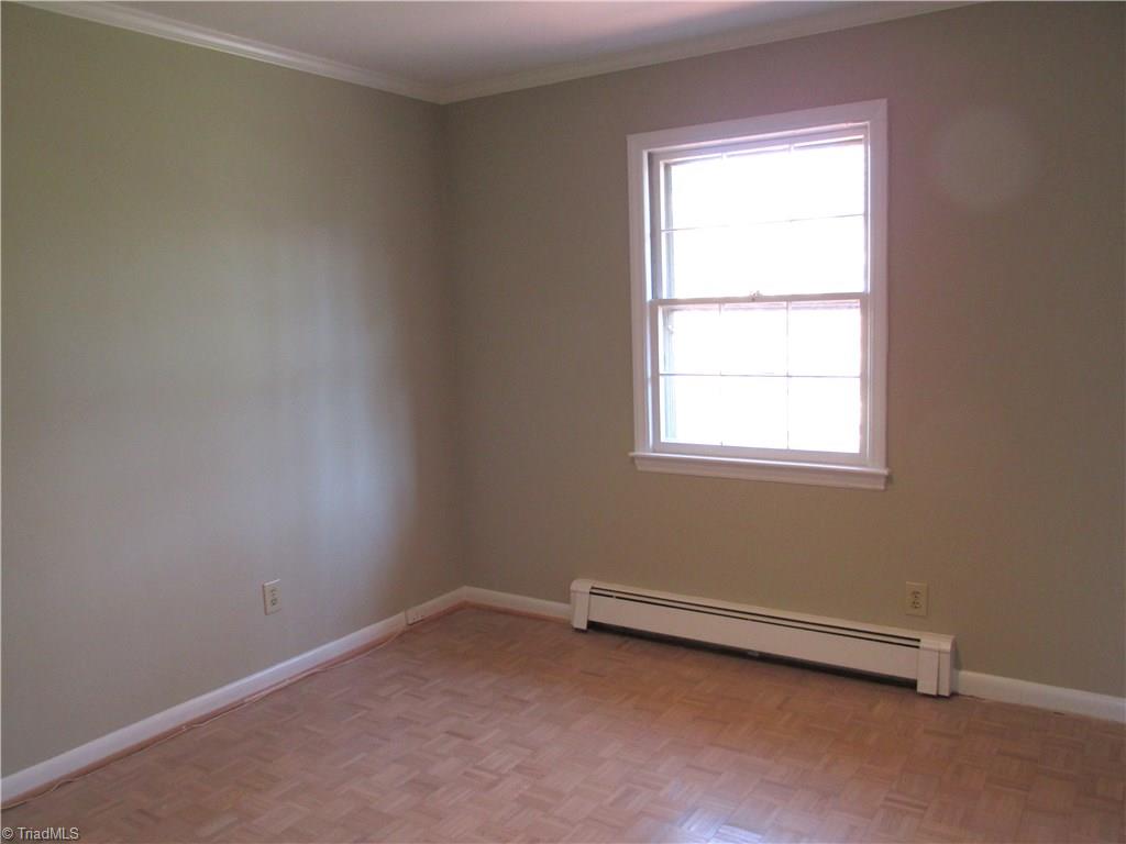 910 Croyden Street High Point, NC 27262 - Photo 22 of 23 Gallery Image 22