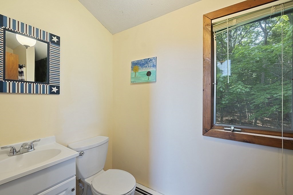 92 Wilder Road Lunenburg, MA 01462 - Photo 9 of 41 Gallery Image 9