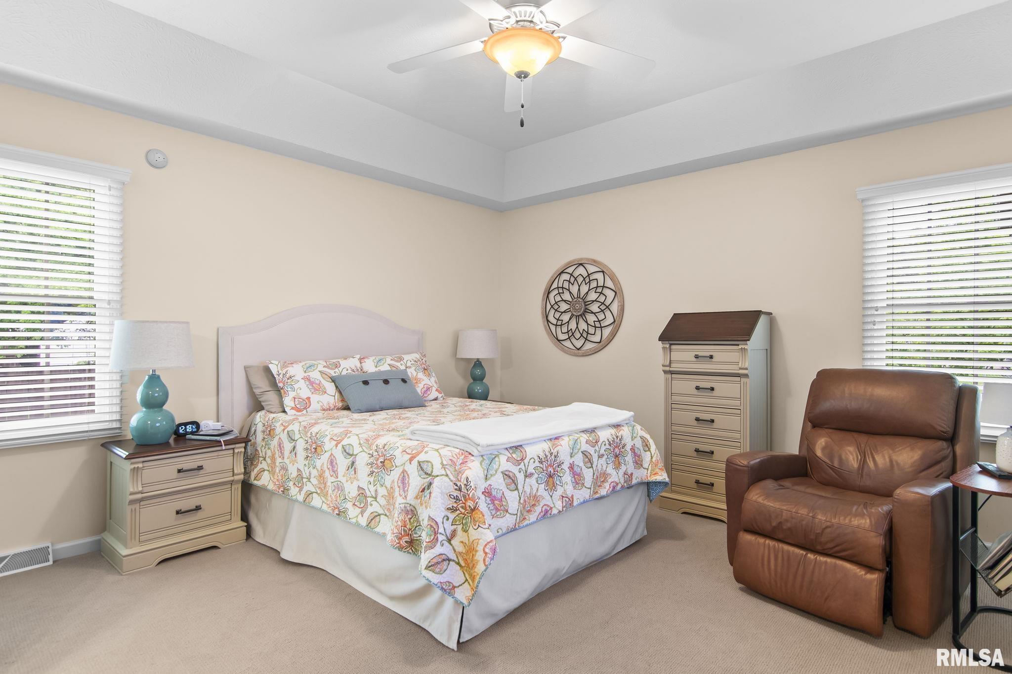 2503 Interlacken Drive Springfield, IL 62704 - Photo 17 of 36
