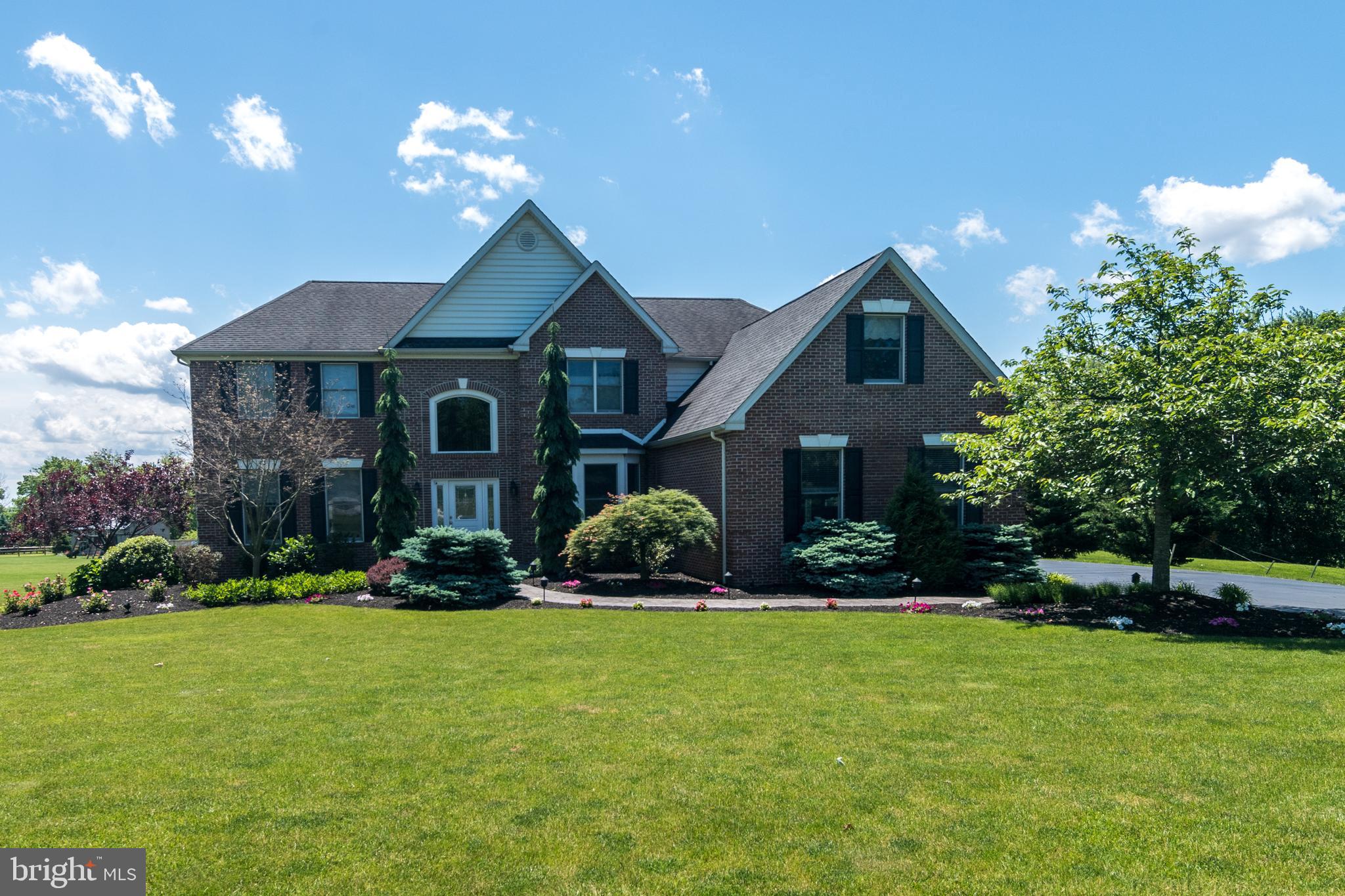 374 Moyer Road Souderton, PA 18964 - Photo 1 of 54 Gallery Image 1
