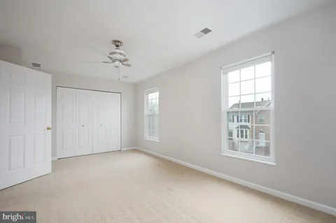 $385,000 | 206 Sloan Court, Wilmington, DE 19808