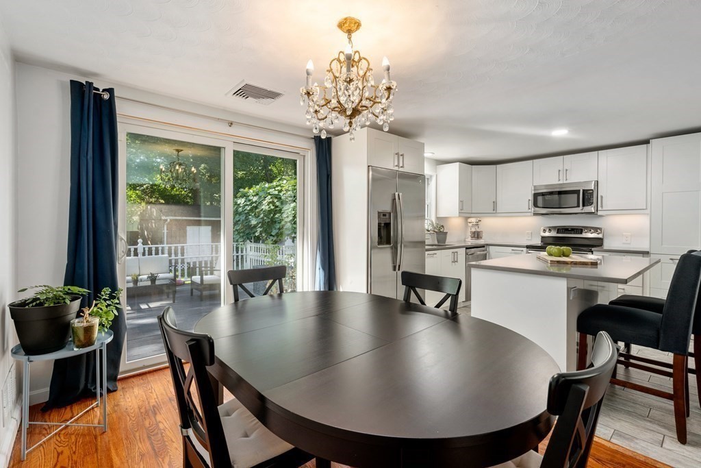 25 Francis Road Sharon, MA 02067 - Photo 9 of 32 Gallery Image 9