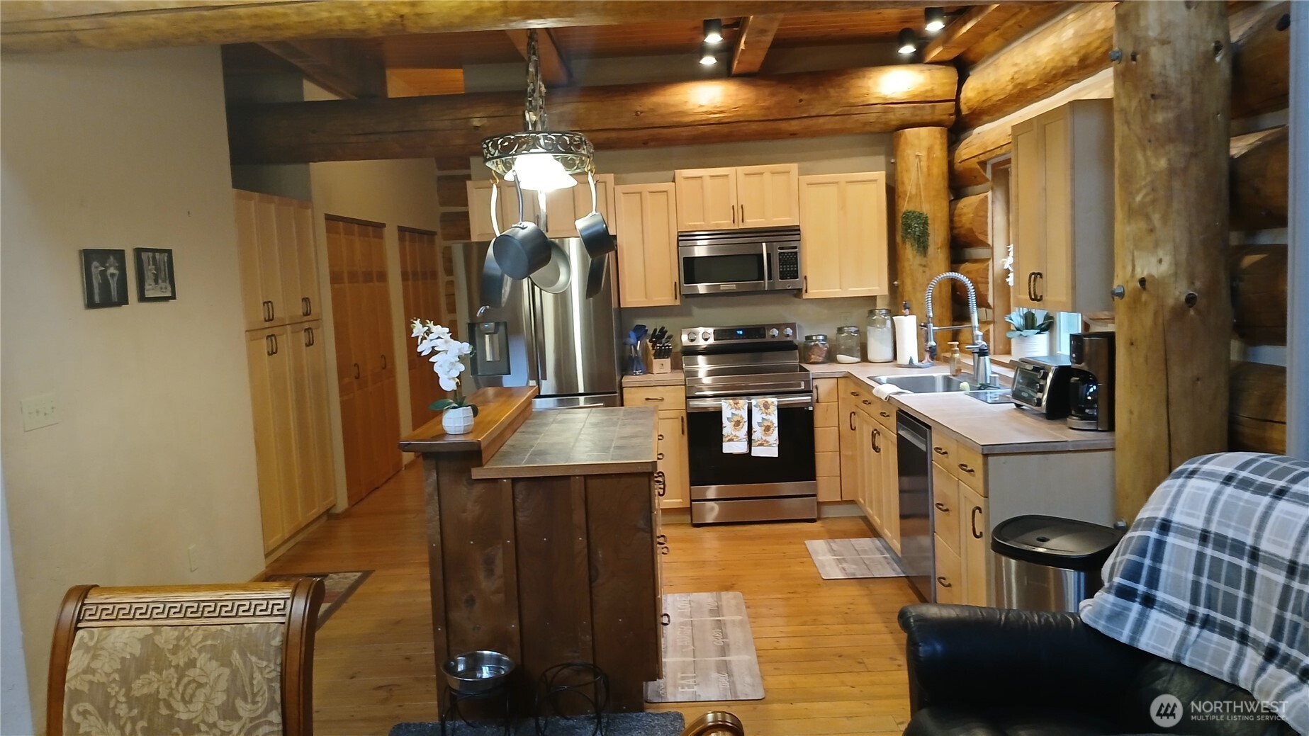 40 East Seahawks Way Belfair, WA 98528 - Photo 6 of 29