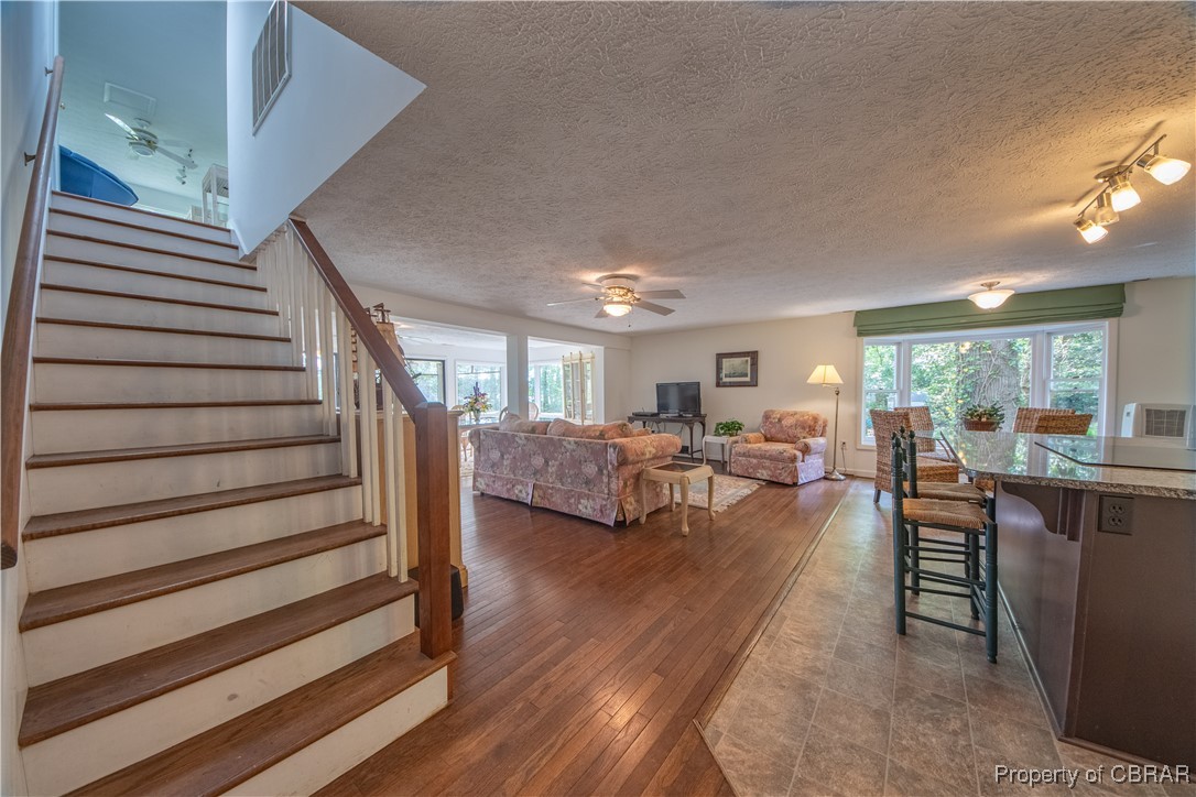 310 River Rd Circle Saluda, VA 23149 - Photo 26 of 48 Gallery Image 26