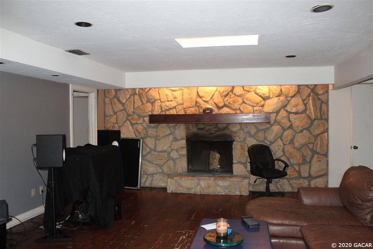 111 Northwest 79 Drive Gainesville, FL 32607 - Photo 5 of 29 Gallery Image 5