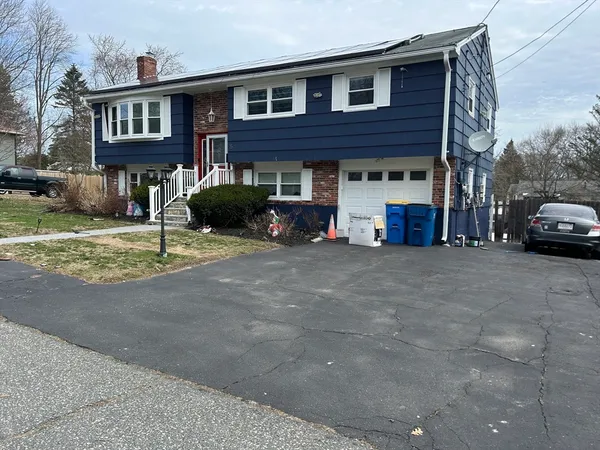 $650,000 | 5 Dartmouth Street, Randolph, MA 02368