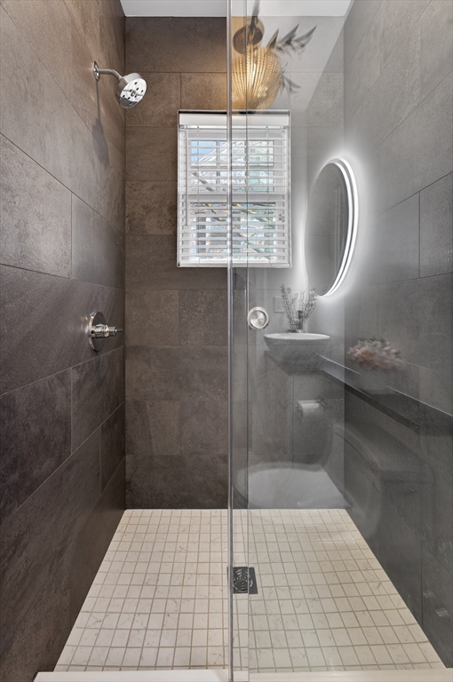 377 Walnut Street Newton, MA 02460 - Photo 25 of 41