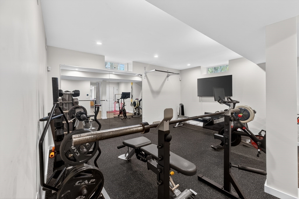 377 Walnut Street Newton, MA 02460 - Photo 26 of 41